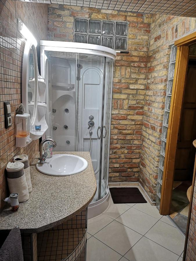 Fortuna Vendégház Kiskunhalas Exterior foto